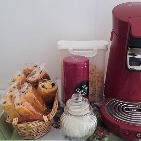 Comme Chez Vous Bed & Breakfast Le Torp-Mesnil Ngoại thất bức ảnh