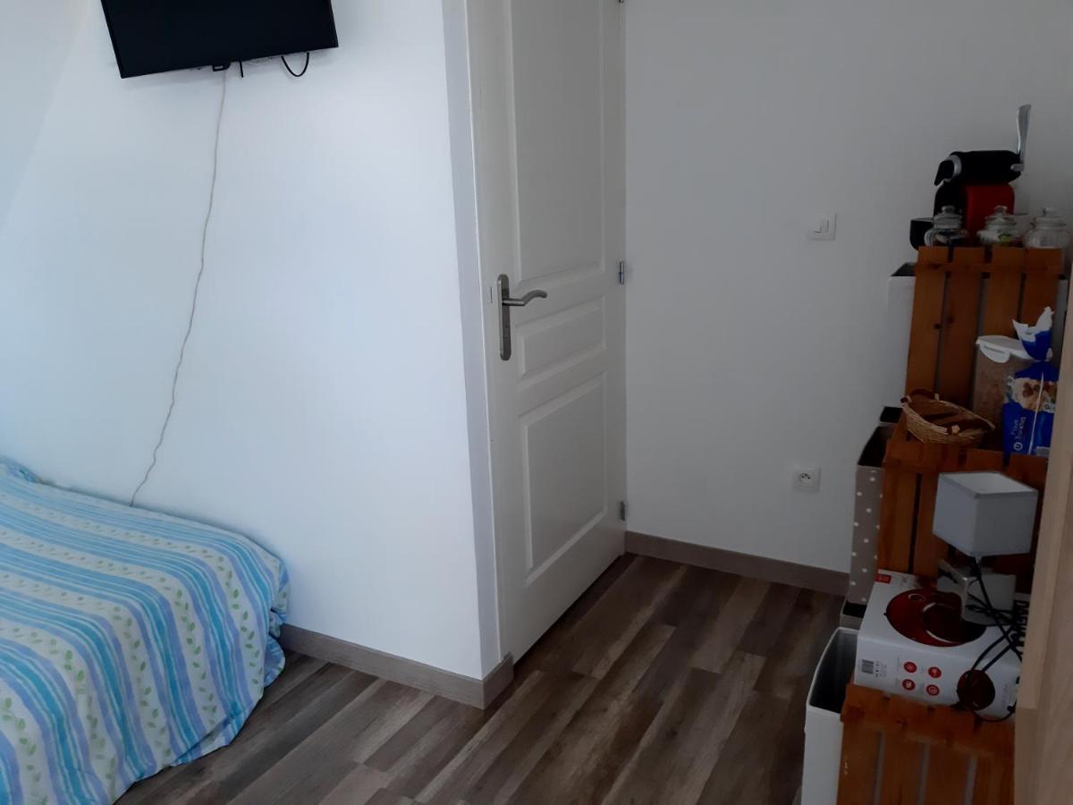 Comme Chez Vous Bed & Breakfast Le Torp-Mesnil Ngoại thất bức ảnh