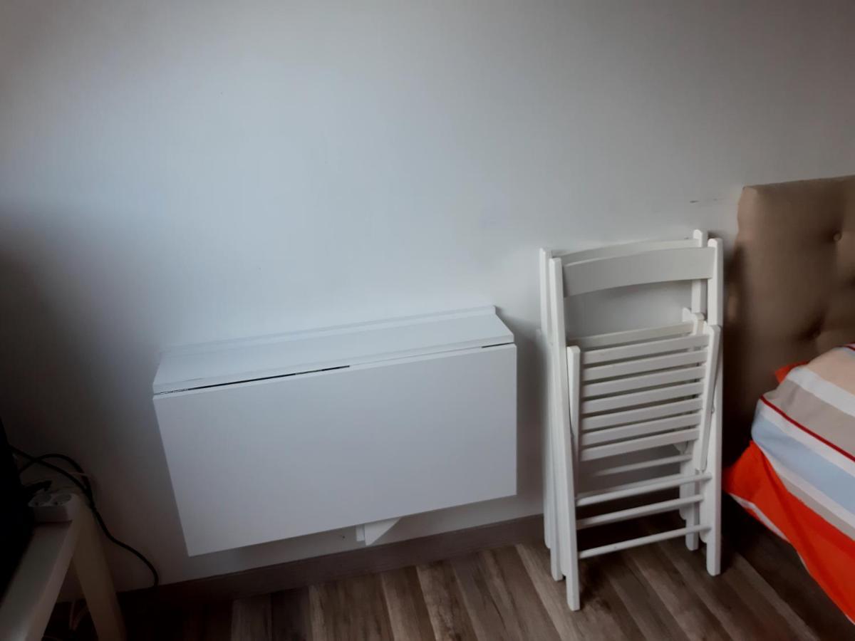 Comme Chez Vous Bed & Breakfast Le Torp-Mesnil Ngoại thất bức ảnh