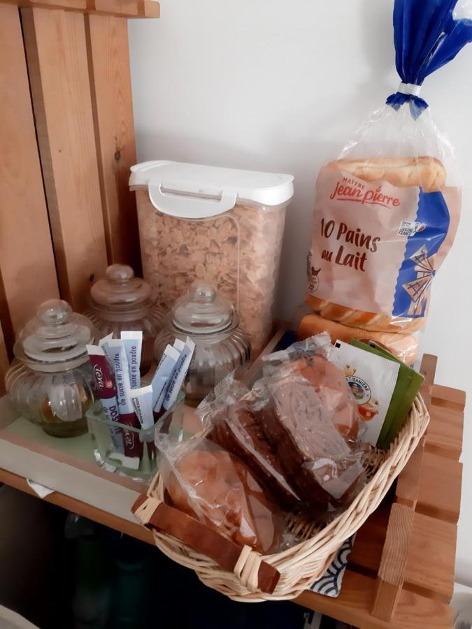 Comme Chez Vous Bed & Breakfast Le Torp-Mesnil Ngoại thất bức ảnh